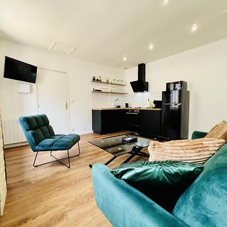 Les Logis D'Esmeralda-Des Appartements Au Charme Intemporel Romorantin-Lanthenay Exterior foto